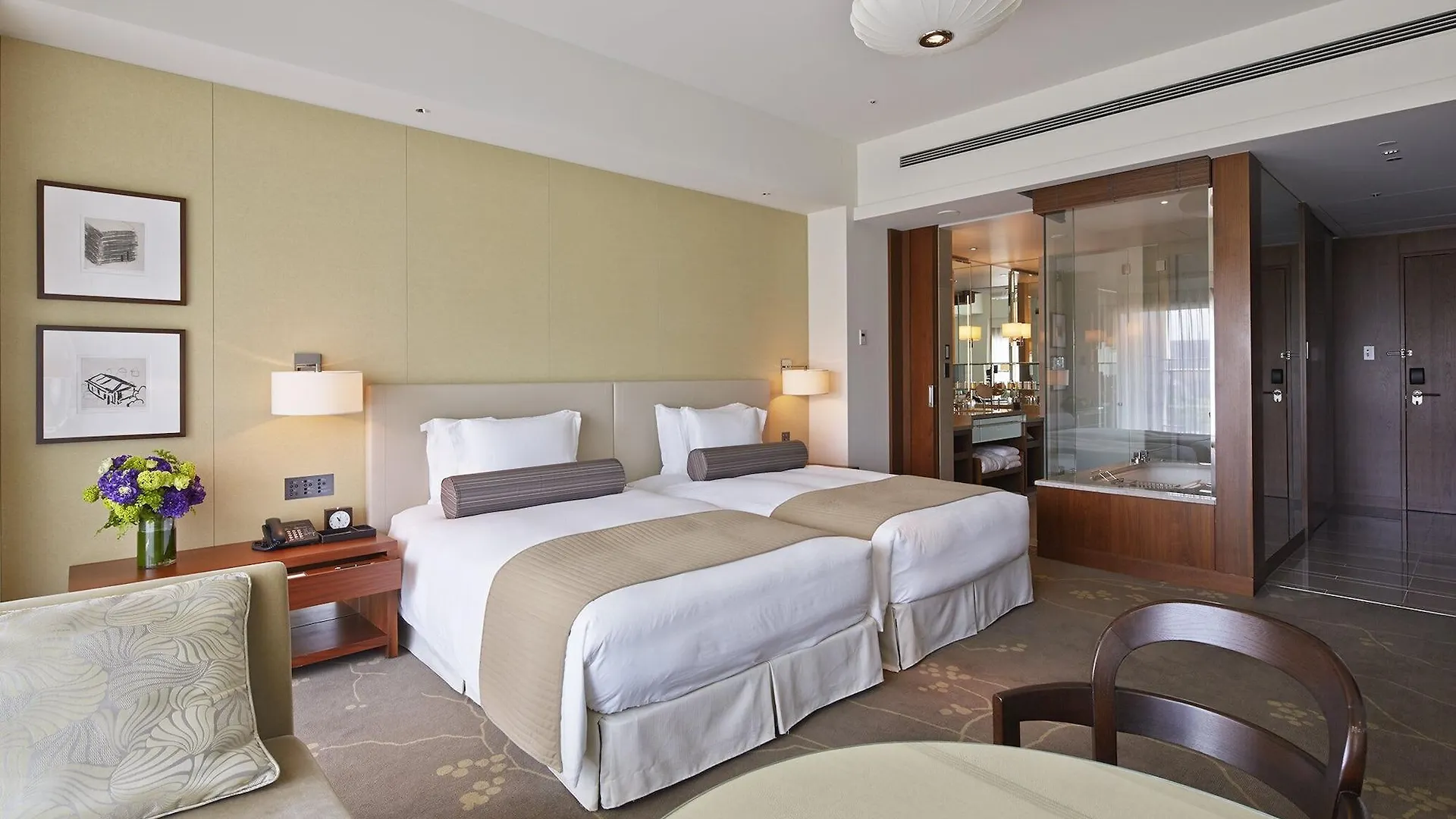 Palace Hotel Токио 5*,