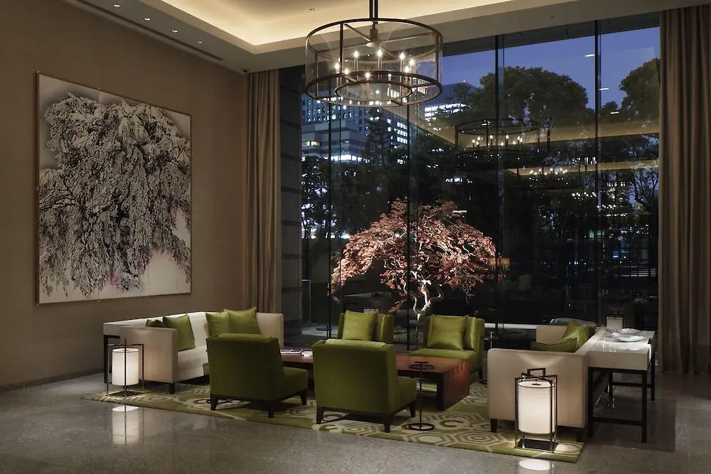 Palace Hotel Tokyo 5*,