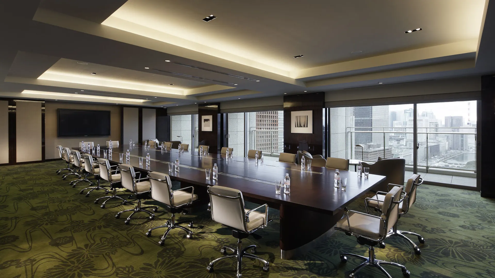 Palace Hotel Tokyo 5*,  Giappone