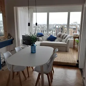 Appartement Gezellig Centraal Gelegen Penthouse Ostende