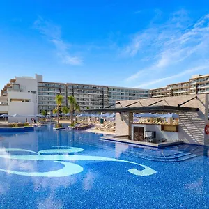 Hotel Royalton Splash Riviera Cancun, An Autograph Collection *****