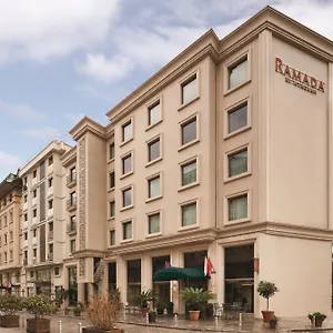 **** Hotel Ramada By Wyndham Grand Bazaar Turkije